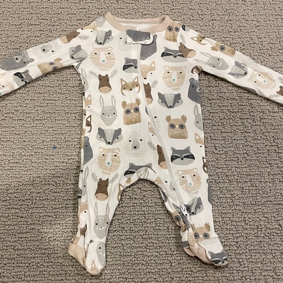cloud island Other - Cloud Island Animal Print newborn-3M size Footie in Cream & Tan